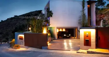Villa 4 bedrooms in Izhevsk, Russia