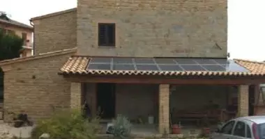 Casa 16 habitaciones en Morichella, Italia