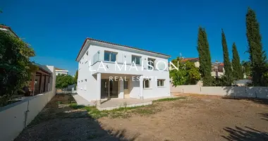 Casa 4 habitaciones en Latsia, Chipre