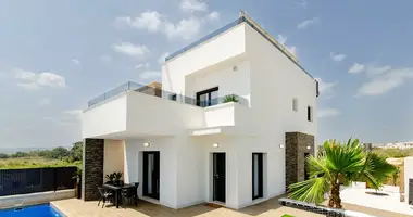 Villa  mit Terrasse, mit Garten, mit Verfügbar in Jacarilla, Spanien