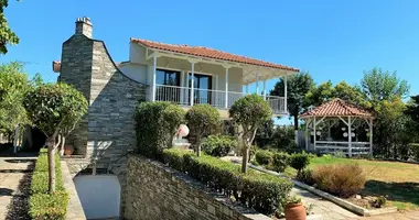 Cottage 4 bedrooms in Triad, Greece