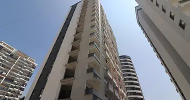 Квартира 2 комнаты в Эрдемли, Турция