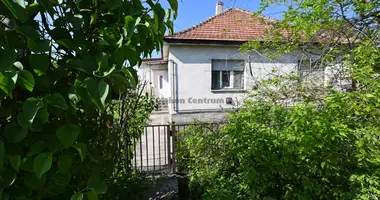 3 room house in Urhida, Hungary