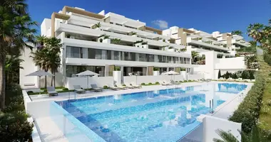 2 bedroom apartment in Estepona, Spain