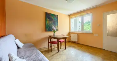 Квартира 3 комнаты в Варшава, Польша