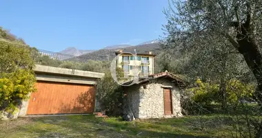 Villa 8 bedrooms in Malcesine, Italy