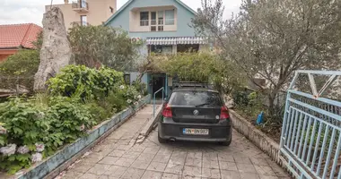 Haus 5 Schlafzimmer in Tivat, Montenegro