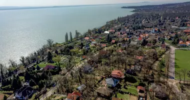 Casa 4 habitaciones en Balatonszepezd, Hungría