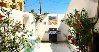 Reihenhaus 2 Zimmer mit Bergblick in Agios Mattheos, Griechenland