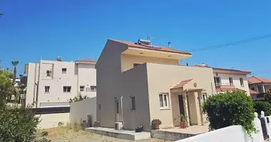 2 bedroom house in Demos Agiou Athanasiou, Cyprus