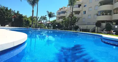 2 bedroom apartment in Arona, Spain