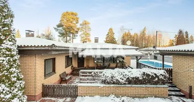 Haus 5 zimmer in Kouvolan seutukunta, Finnland