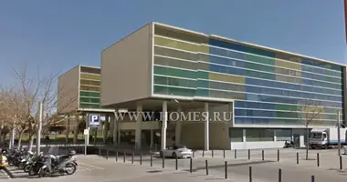 Commercial property 17 653 m² in Barcelona, Spain