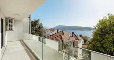 Mieszkanie 4 pokoi w Herceg Novi, Czarnogóra