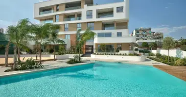 Appartement 2 chambres dans Koinoteta Agiou Tychona, Chypre