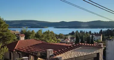 5 bedroom house in Tivat, Montenegro