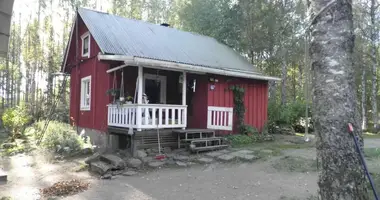 Dom w Kaavi, Finlandia