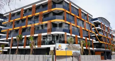 Wohnung 4 zimmer in Muratpasa, Türkei