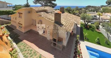Villa 6 bedrooms with Balcony, with Furnitured, with Air conditioner in Lloret de Mar, Spain