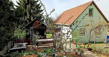 2 room house in Veresegyhaz, Hungary