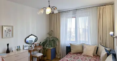 Apartamento 3 habitaciones en Minsk, Bielorrusia