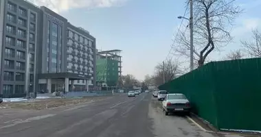 Участок земли в Ташкент, Узбекистан