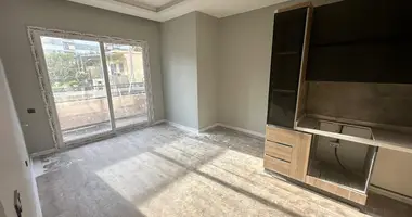 Wohnung 2 Zimmer in Mersin, Türkei