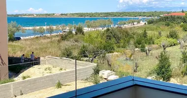 Mieszkanie 2 pokoi w Zaton, Chorwacja