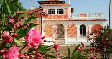 Villa 5 bedrooms in San Benedetto del Tronto, Italy