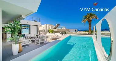 Villa 4 bedrooms in Adeje, Spain