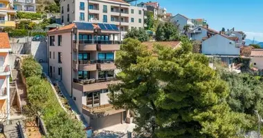 Casa 5 habitaciones en Herceg Novi, Montenegro