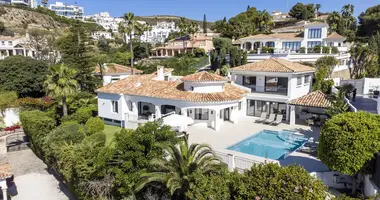 5 bedroom house in Benahavis, Spain