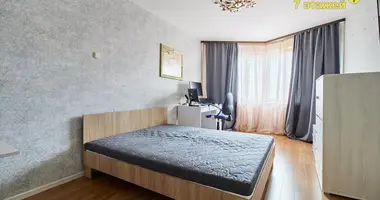 Apartamento 4 habitaciones en Minsk, Bielorrusia