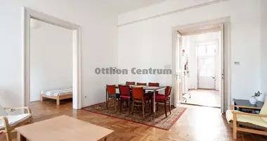 Wohnung 4 Zimmer in Budapest, Ungarn