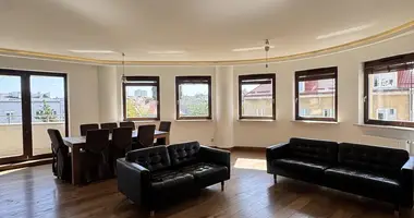 Apartamento 4 habitaciones en Varsovia, Polonia