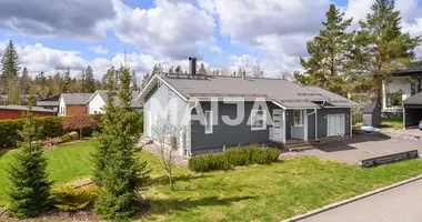 Haus 3 zimmer in Verwaltungsgemeinschaft Helsinki, Finnland