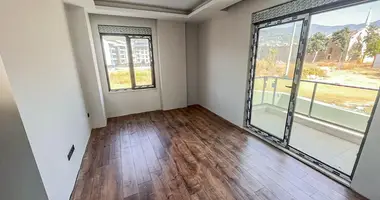 Mieszkanie 3 pokoi z parking, z winda, z widok na morze w Alanya, Turcja
