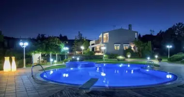 Villa 5 chambres dans Neochorouda, Grèce