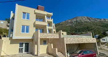 Gewerbefläche 897 m² in Ulcinj, Montenegro