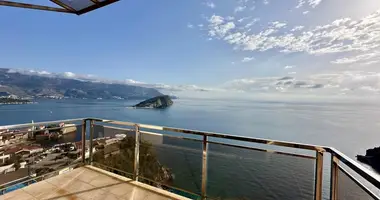 Mieszkanie 3 pokoi w Budva, Czarnogóra