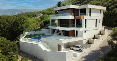 Villa 5 bedrooms with parking, with Furnitured, with Air conditioner in Rijeka-Rezevici, Montenegro