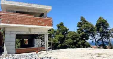 Villa 6 bedrooms in Agia Paraskevi, Greece