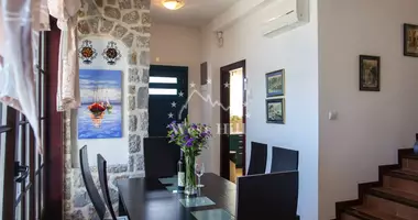 Casa 4 habitaciones en Kostanjica, Montenegro