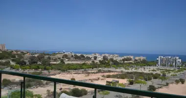 Wohnung 3 Schlafzimmer in Urbanizacion Mil Palmeras, Spanien