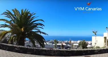 3 bedroom apartment in Adeje, Spain