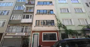 Casa 5 habitaciones con airea acondicionado, con con reparación en Fatih, Turquía