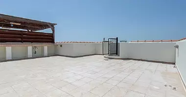 Investition 402 m² in Mazotos, Cyprus