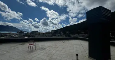 Penthouse 4 zimmer in Budva, Montenegro