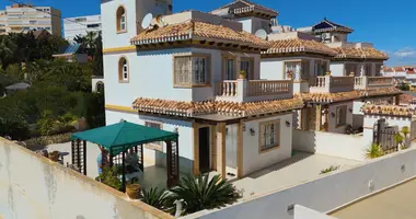 Villa 3 bedrooms in Torrevieja, Spain