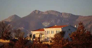 Casa 4 habitaciones en Ulcinj, Montenegro